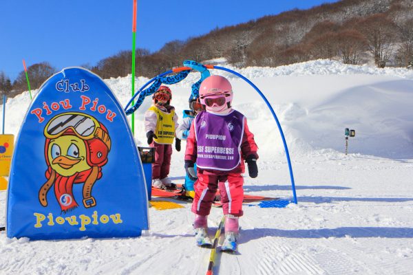 Learn to ski in the Massif du Sancy